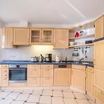 Odin Apartment *